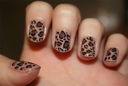 unhas-decoradas-oncinha-3-494x330