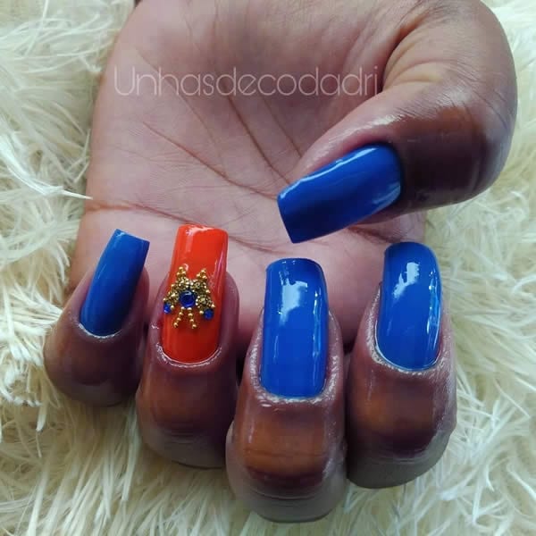 unhas decoradas lindas azul