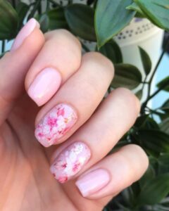 nails art realistic flowers flores realistas minimalistas rosa nude 1