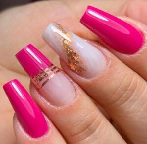 Unhas naturais com esmaltação em gel 