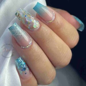 Unhas Encapsuladas decoradas 